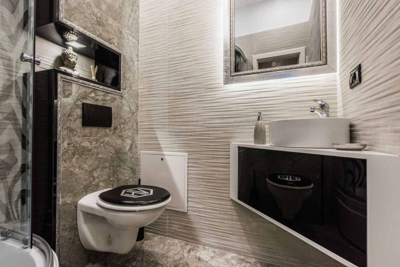 H & V Residence - Diamond Bungalow Apartment อาราด ภายนอก รูปภาพ