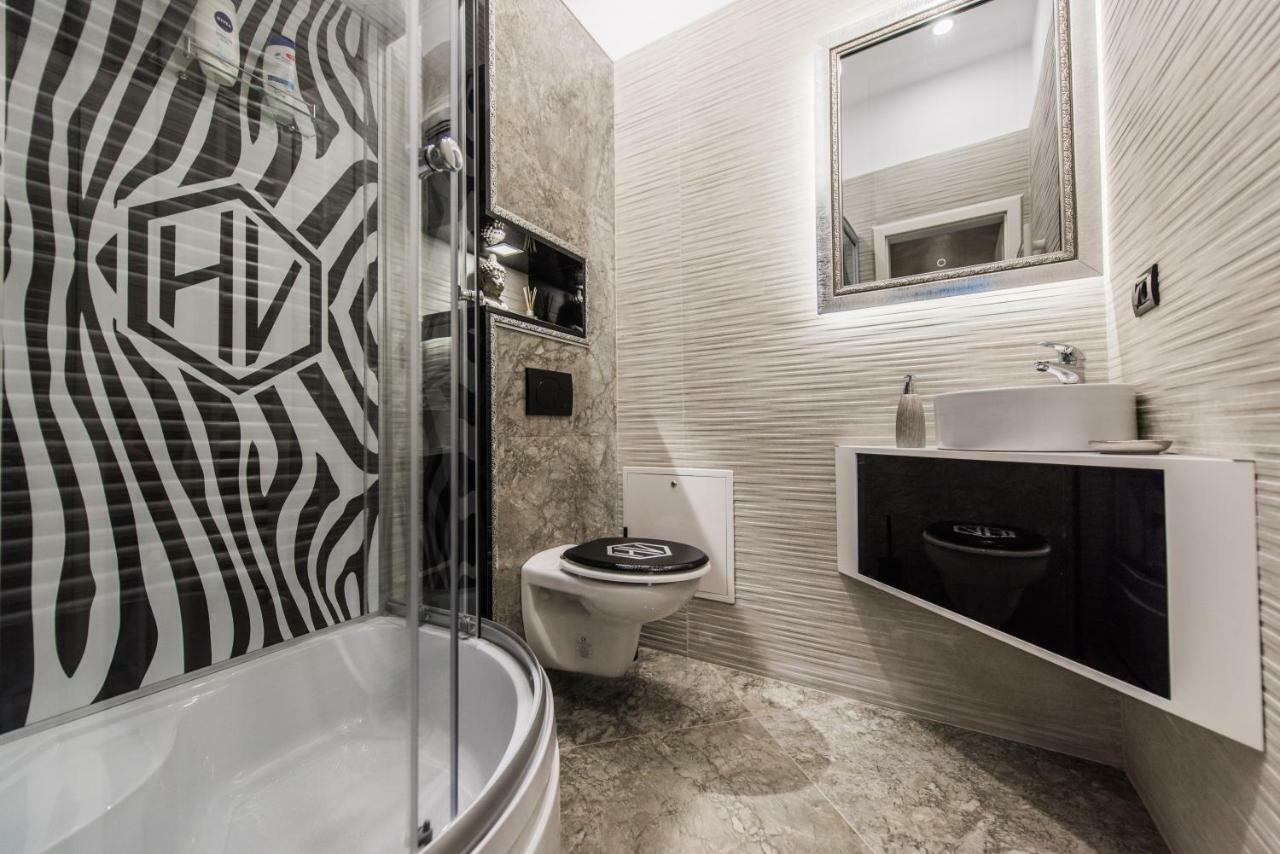 H & V Residence - Diamond Bungalow Apartment อาราด ภายนอก รูปภาพ